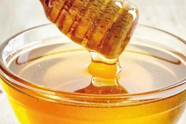 好蜂蜜如何辨别，必须完全由蜜蜂酿制成熟