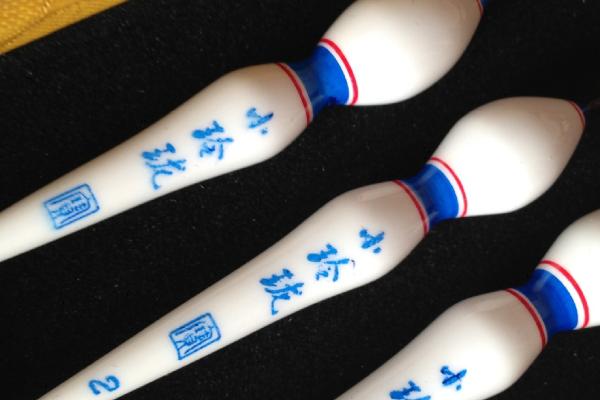 5.4米鱼竿用吃铅量多大的漂，取决于钓点水深和主线粗细