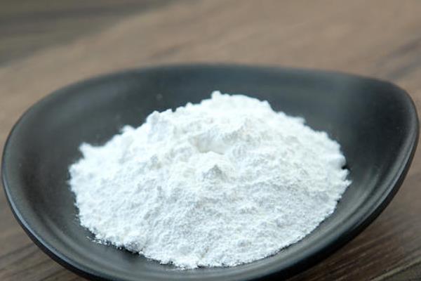灭蛐蛐用什么药，敌百虫、氰戊菊酯乳油均可使用