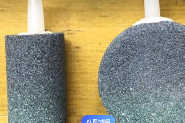 气泡石的种类，有白刚玉气泡石、碳化硅气泡石等