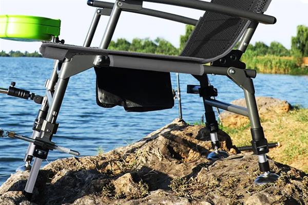 钓鱼适合用什么椅子，以休闲野钓为主可使用折叠椅