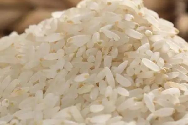 蟹稻米是什么稻米，是以蟹稻混养的模式种植的稻米