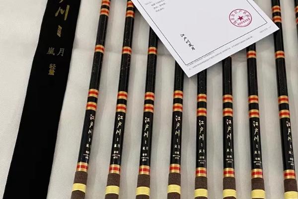 八工鱼竿有什么特点，竿节短、竿节多、调性软、自重轻