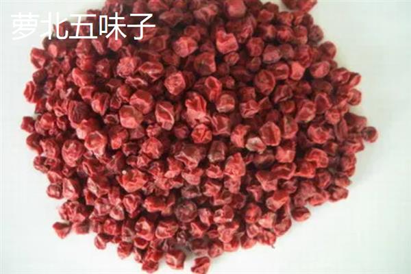 黑龙江省萝北县的特产，萝北黑木耳具有悠久的栽培历史