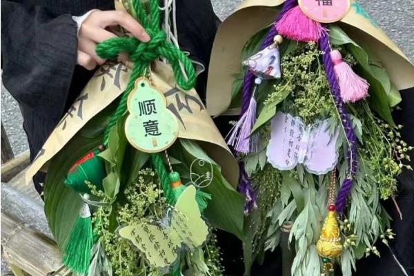 挂艾草有什么寓意，代表美好祝福、驱邪护宅等含义