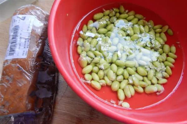 毛豆怎么种植，生长旺季追施2-3次磷钾肥