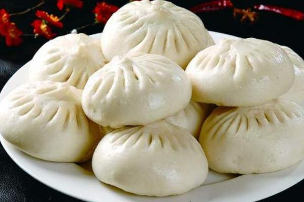 河南省台前县的特产，吴坝大蒜被视为上乘调味品