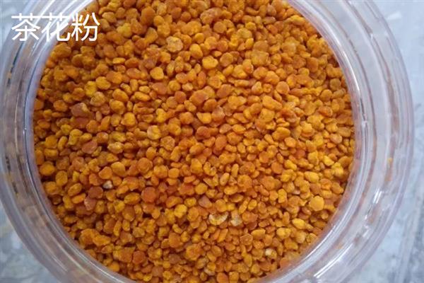 蜂花粉的味道，具有淡淡的甜味和自然的花香味