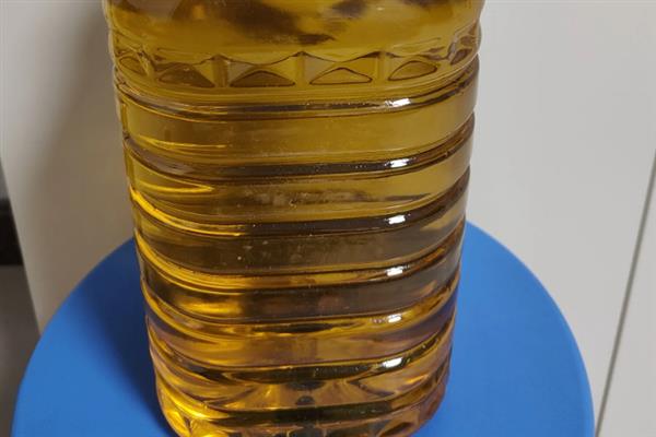 茶油是什么，叫油茶籽油、山茶油等