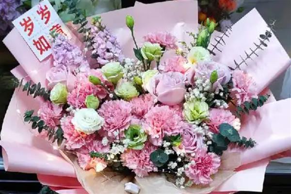 17朵康乃馨的含义，代表此情不渝