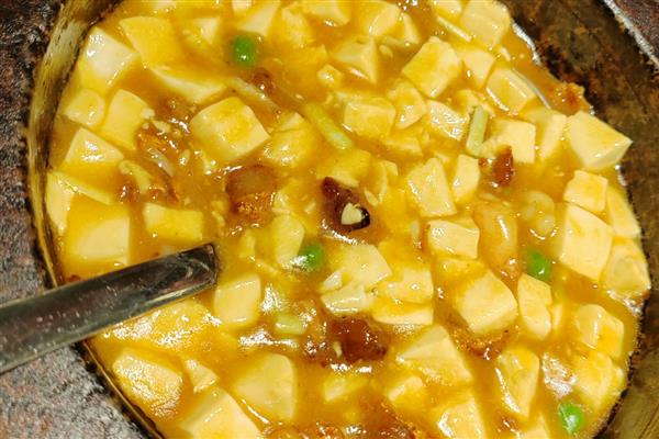 浙江省嵊州市的特产，嵊州水蜜桃备受消费者欢迎