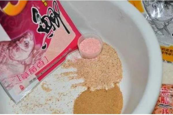 怎么有效垂钓鲢鳙，选择溶氧含量高的水域