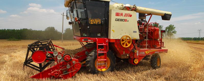 小麦联合收割机的维修，滚筒堵塞需及时改装滚筒