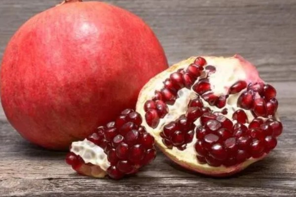 石榴是哪个季节的，属于秋季水果但会在8月份开始上市