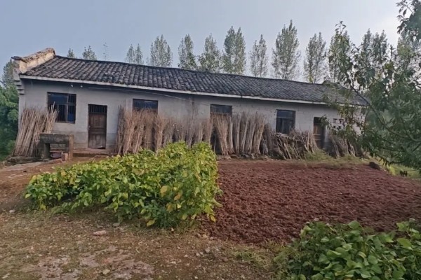 宅基地的简介，可用来建造住宅及其附属设施