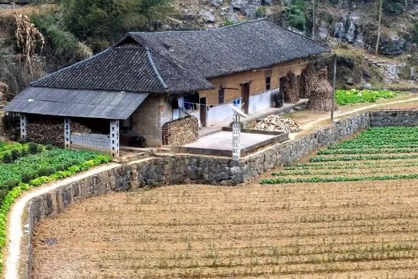 宅基地的简介，可用来建造住宅及其附属设施