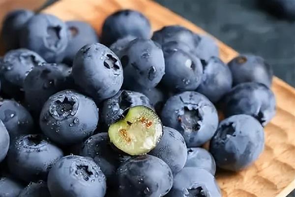 蓝莓可以保存多久，在不同温度环境中的保存期有区别