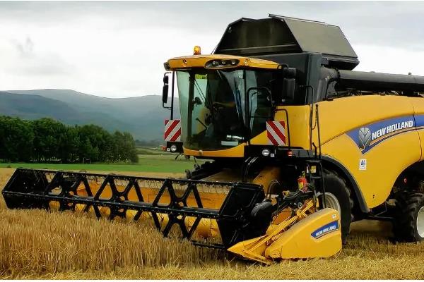 小麦联合收割机的维修,滚筒堵塞需及时改装滚筒