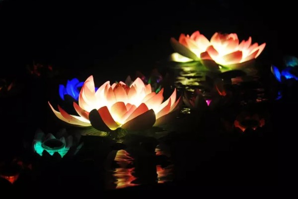 为什么中元节又叫鬼节，当天民间进行祭祀鬼魂的活动