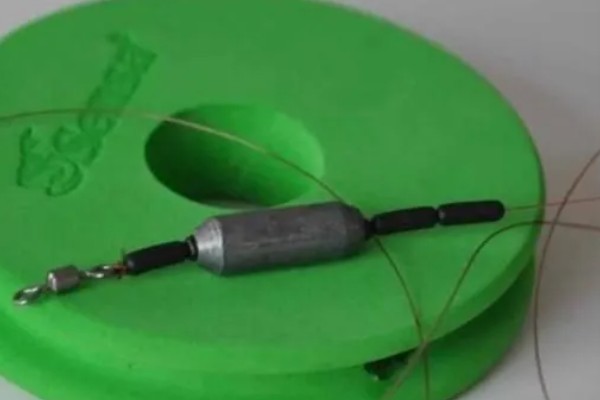 伊豆和袖钩的区别，钩柄和钩条等均不同