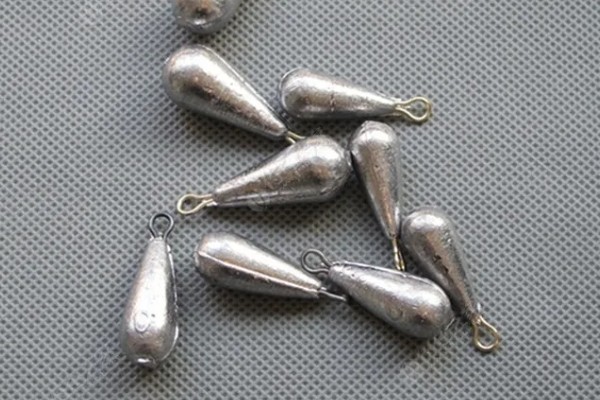 铅坠的作用，可以平衡线组