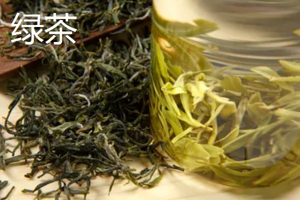 红茶与绿茶有什么区别,外形、制作工艺、口感等方面都不同