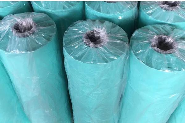 灌浆膜如何使用，风力5级以上需关闭放风口