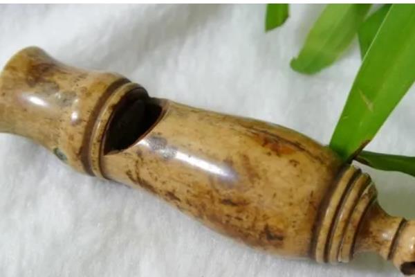 古代的捕鱼方法，有弯沟捕鱼法、鱼笼捕鱼等方式