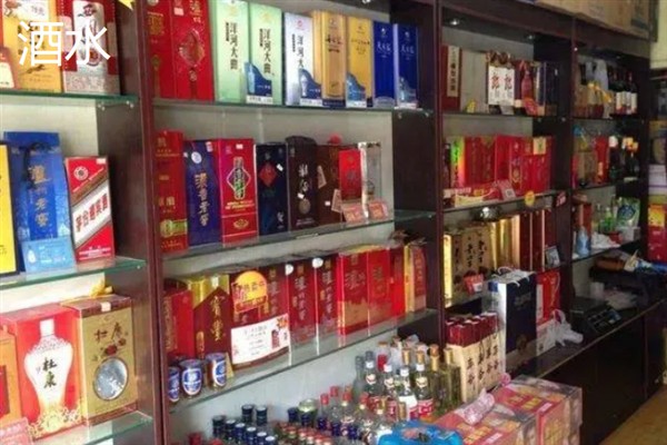 春节前后适合卖什么，春联、酒水、糖果等商品是不错的选择