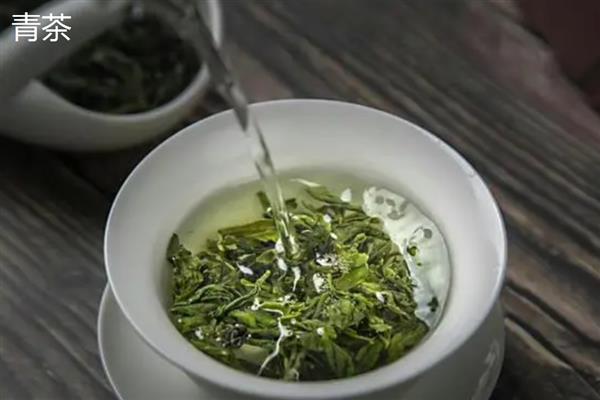 灯芯竹叶茶的材料，就是淡竹叶和灯芯草