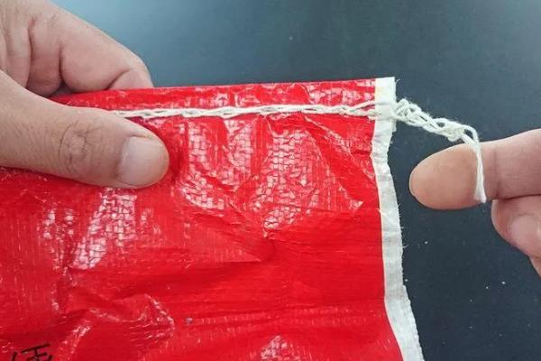 农忙时如何避免化肥中毒，不能用汗手直接抓取