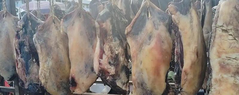 云南师宗县的特产，有黑山羊、龙庆火腿等