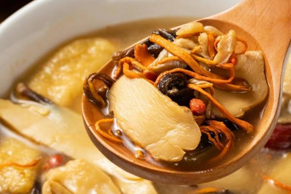 松树菌能不能用冰箱保存，放在冰箱中能起到保鲜作用