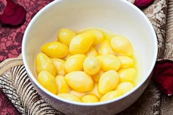 怎么吃银杏果，可蒸煮、翻炒等弄熟后食用