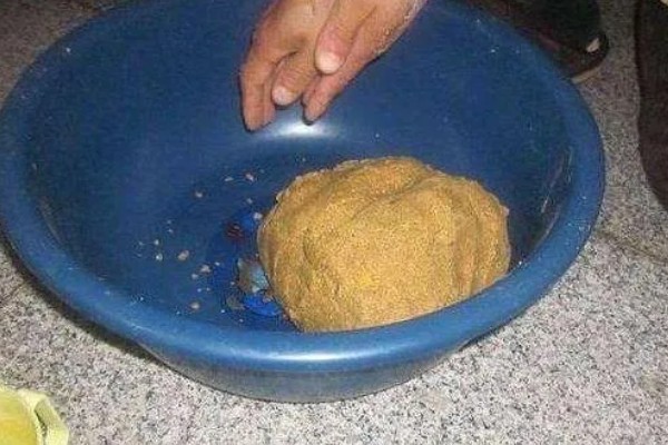 钓白条鱼的技巧，最好用的鱼钩是七星钩