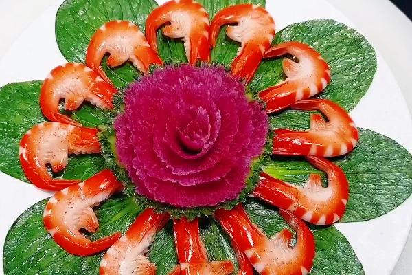 常用的摆盘花草,分为花瓣摆盘、叶片摆盘等