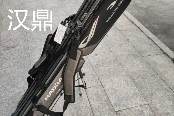 鱼竿包内有什么固定鱼竿的装置，魔术贴可以将鱼竿固定在包内