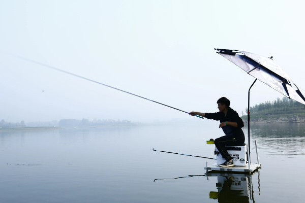 台钓和传统钓的区别,台钓实际上就是台湾钓鱼技法的简称