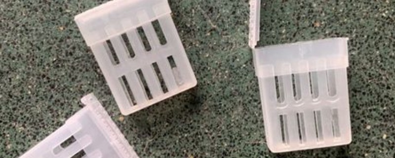 囚王笼的种类，种类根据蜂种和制作材料不同而不同