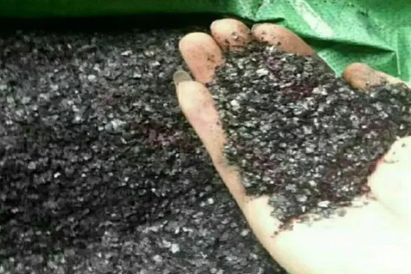 什么是腐植酸有机肥，是指含有大量腐植酸的肥料