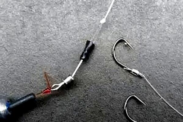 2.7米鱼竿与多长的主线一起使用，手竿和主线差不多等长时便于抛竿