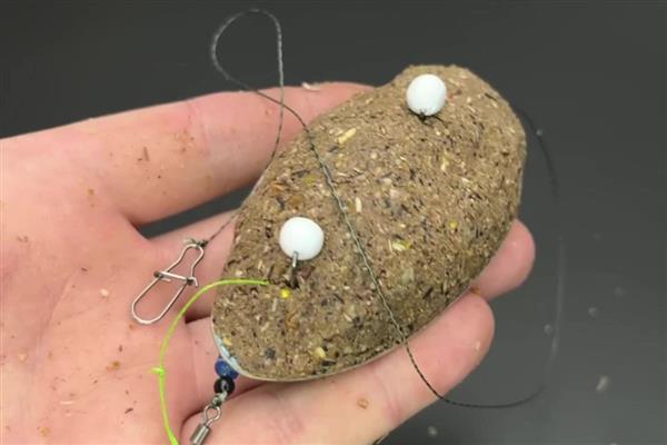 阴天钓鱼的技巧,可用溪流竿、台钓竿等手竿