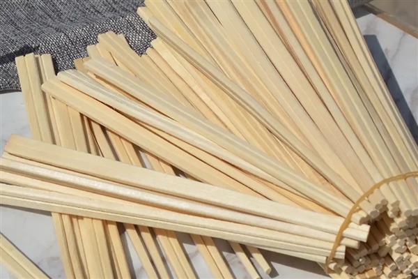 夏天开花的树有哪些，常见的有广玉兰、夹竹桃等