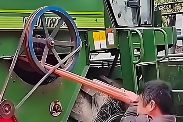 选用农机三角带的方法，首先要选准型号