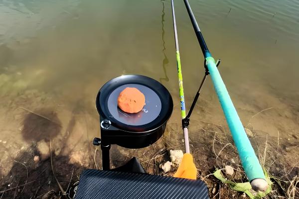 钓花白鲢水深多少合适,3米左右这个水深范围合适