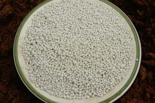 复合肥的执行标准,包装袋上必须明确标明国家标准