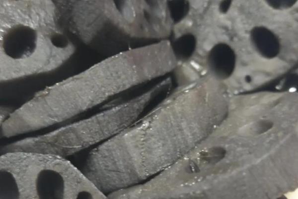 为什么莲藕会变黑，因为莲藕中含有酚类物质