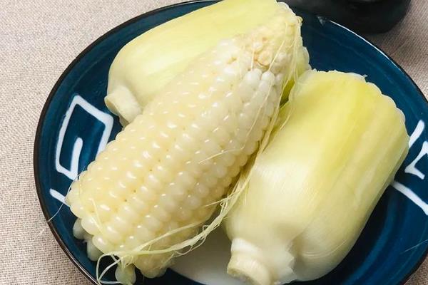 什么品种的玉米又甜又糯,有密甜糯1号、黑甜糯168等