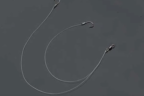 0.3号子线与几号袖钩一起用，搭配0.5-0.8号袖钩