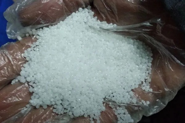 哪种氮肥的含氮量最高,尿素的含氮量最高